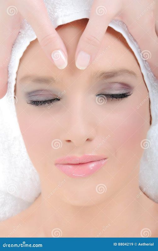 What is a Sports Massage Therapy: Kinds, Methods, Advantages and Discovering a Specialist